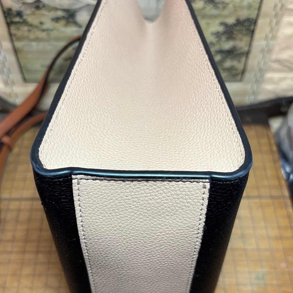 Marc Jacobs Black and White Tote Bag Mini Grind 9”Lx7.75”Hx3.75”W - Picture 9 of 17